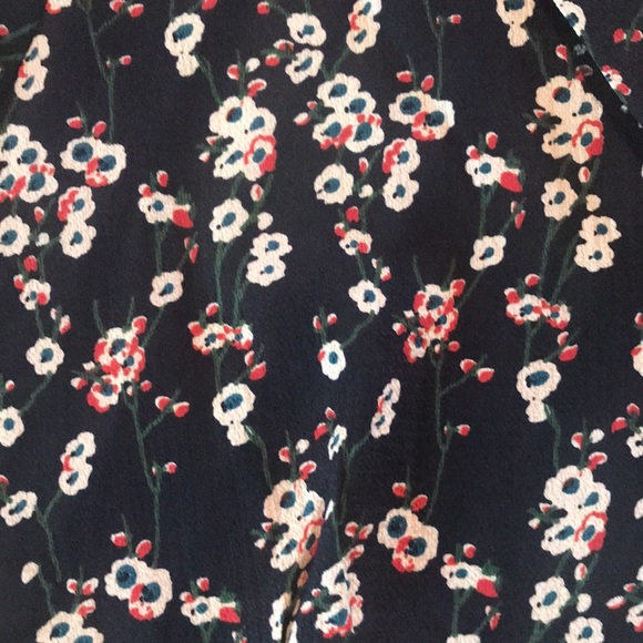 Blushing Heart Dress - Picture 4 of 6